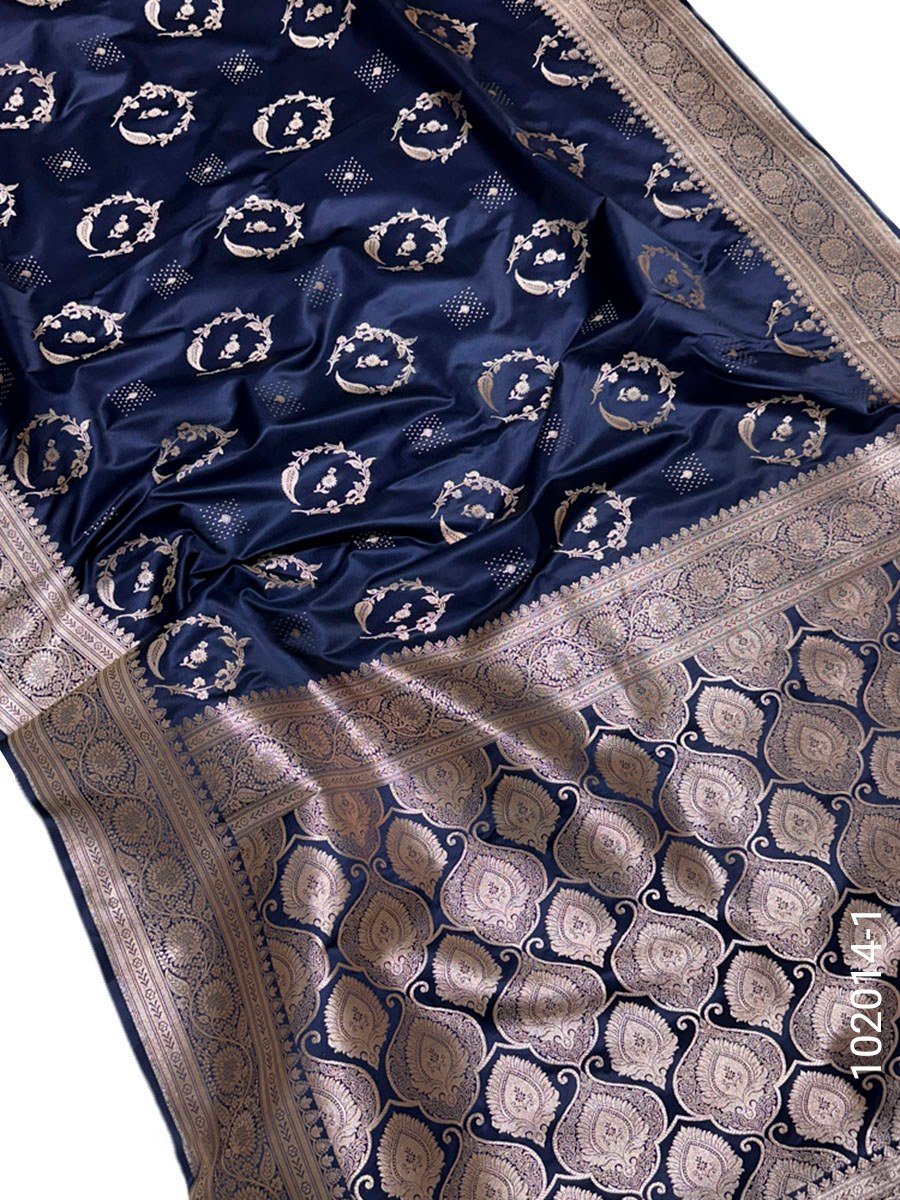 Mashru Silk Zari Work Designer Banarasi Saree fabric close-up