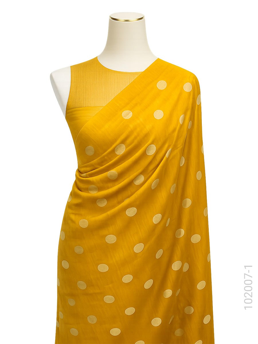 Soft Silk Zari Work Dollar Buti Banarasi Saree fabric close-up