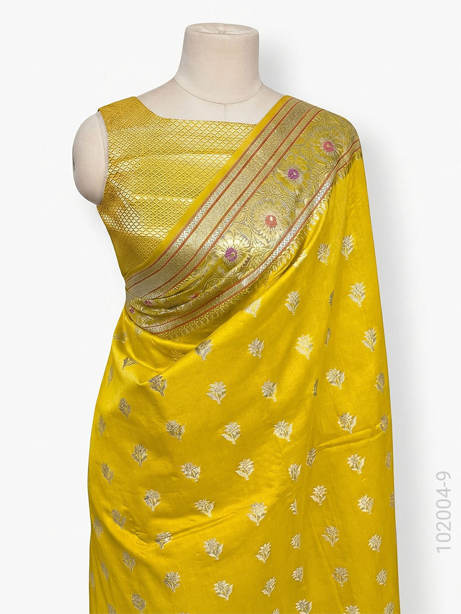 Soft Silk Resham and Zari Work Banarasi Saree Wholesale view 10