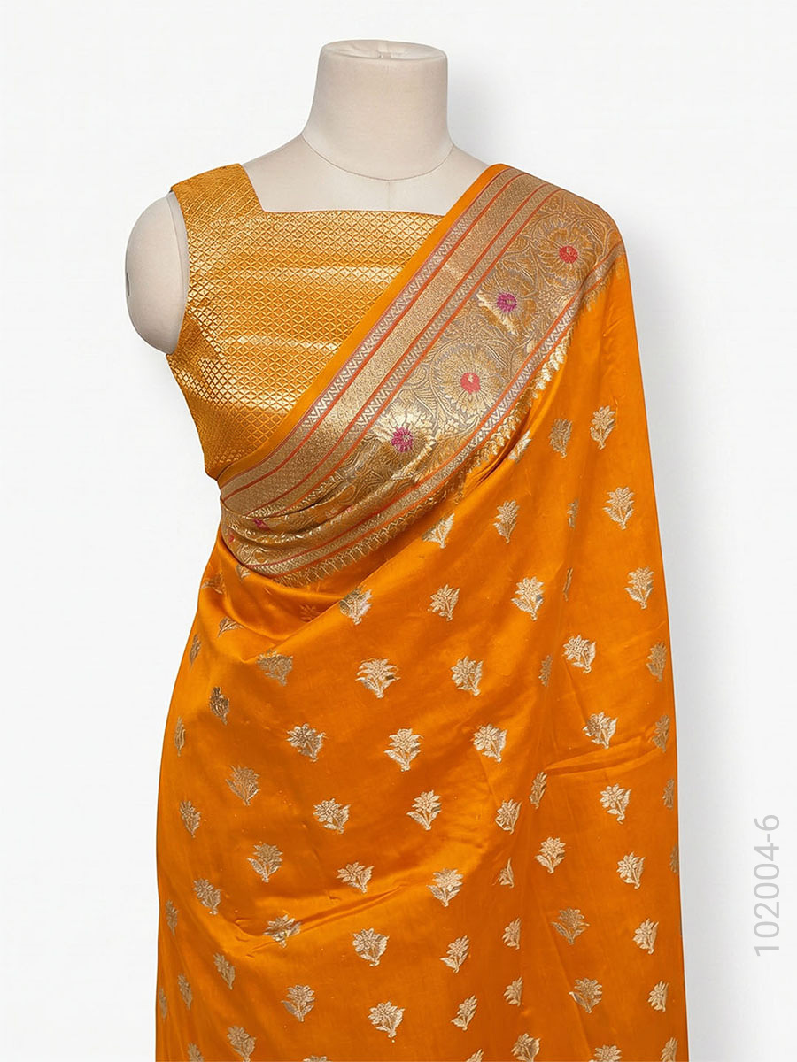 Soft Silk Resham and Zari Work Banarasi Saree Wholesale view 7