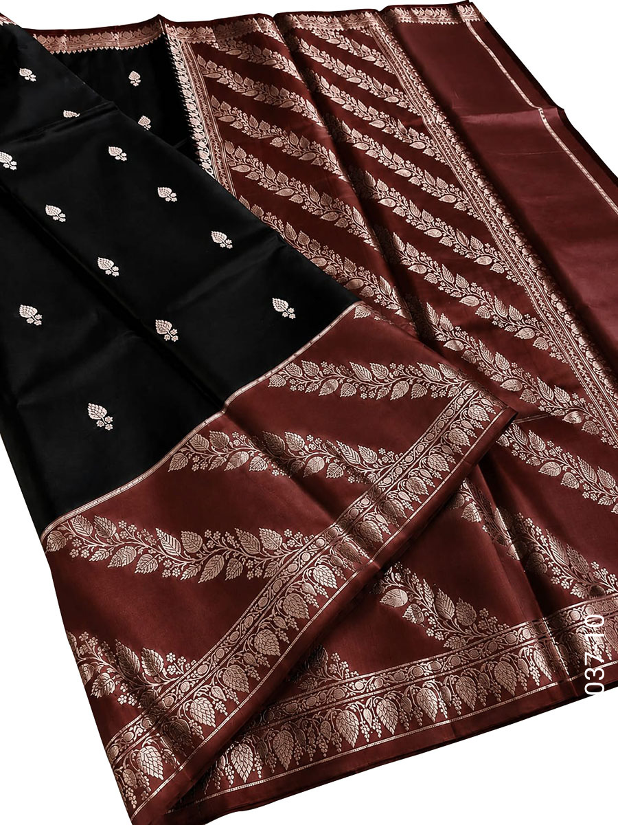 Soft Silk Zari Work Designer Banarasi Saree view 11