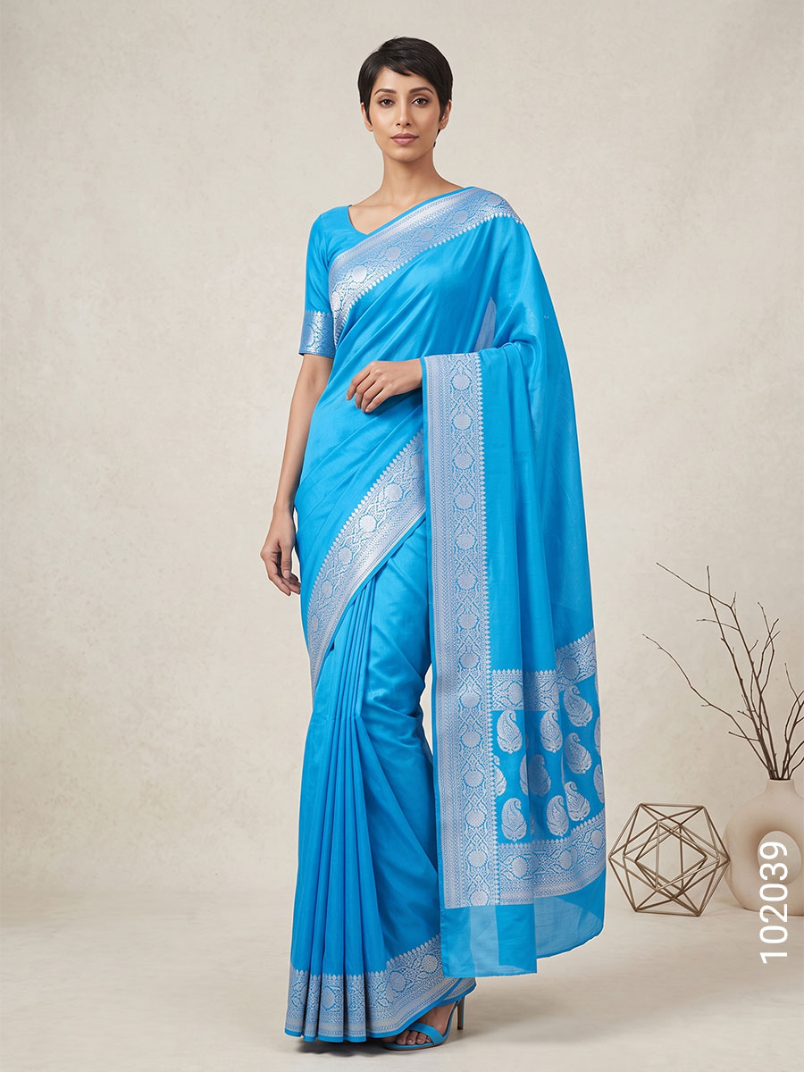Soft Silk Zari Work Plain Banarasi Saree
