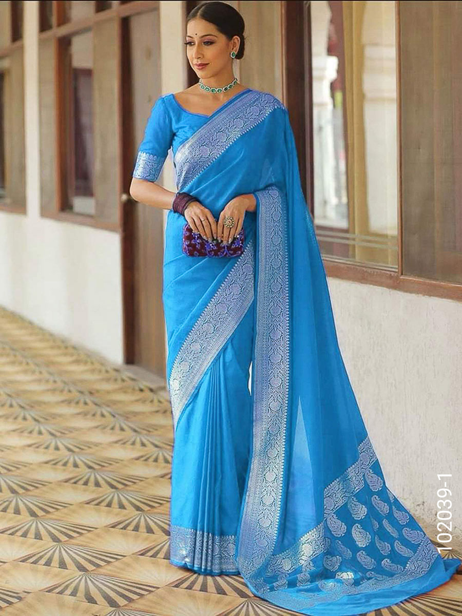 Soft Silk Zari Work Plain Banarasi Saree fabric close-up