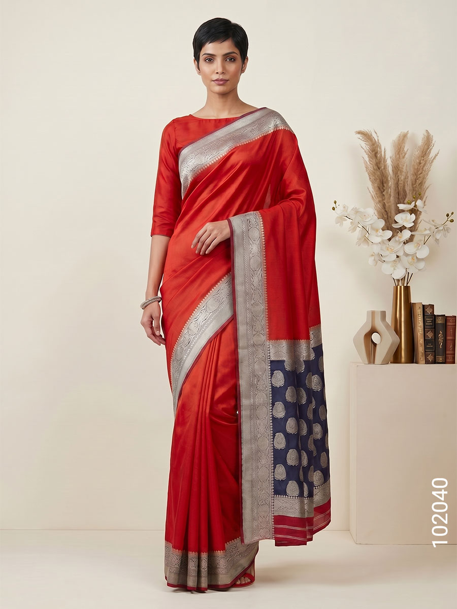 Soft Silk Zari Work Plain Banarasi Saree