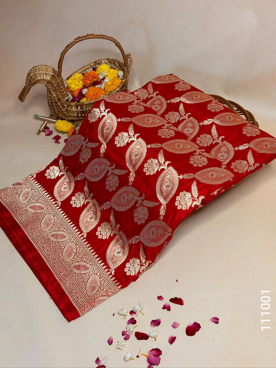 Katan Silk Zari Jaal Work Banarasi Saree view 2