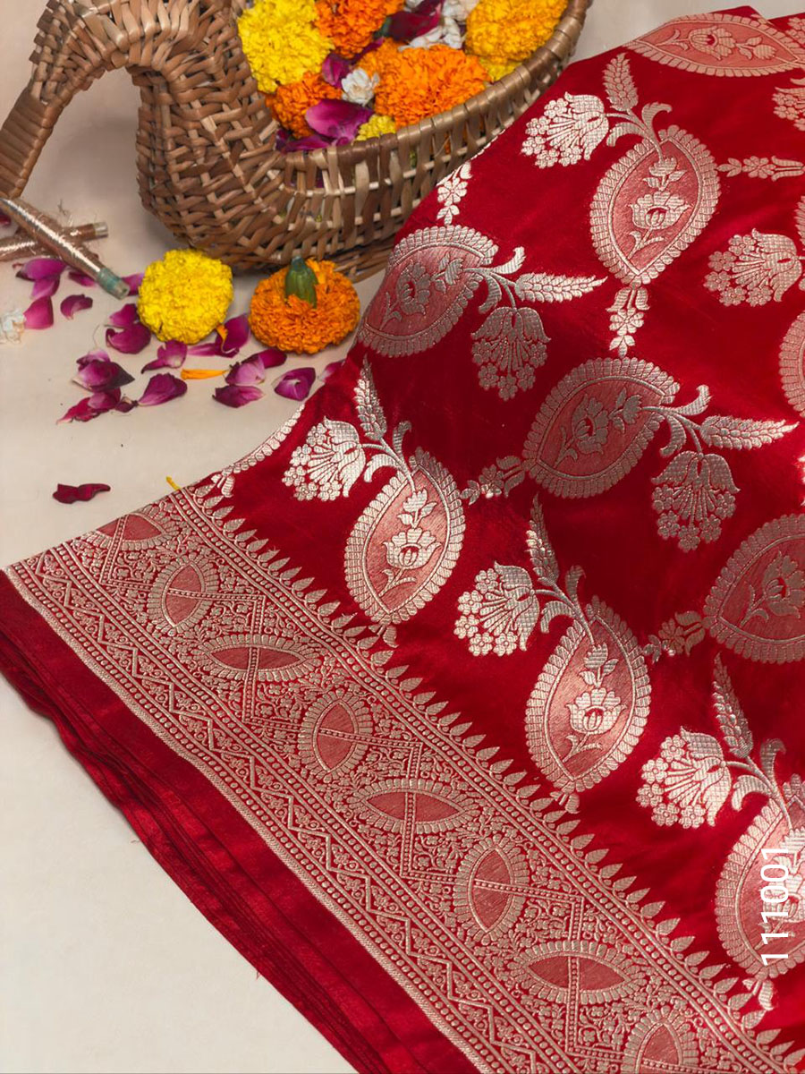 Katan Silk Zari Jaal Work Banarasi Saree view 3