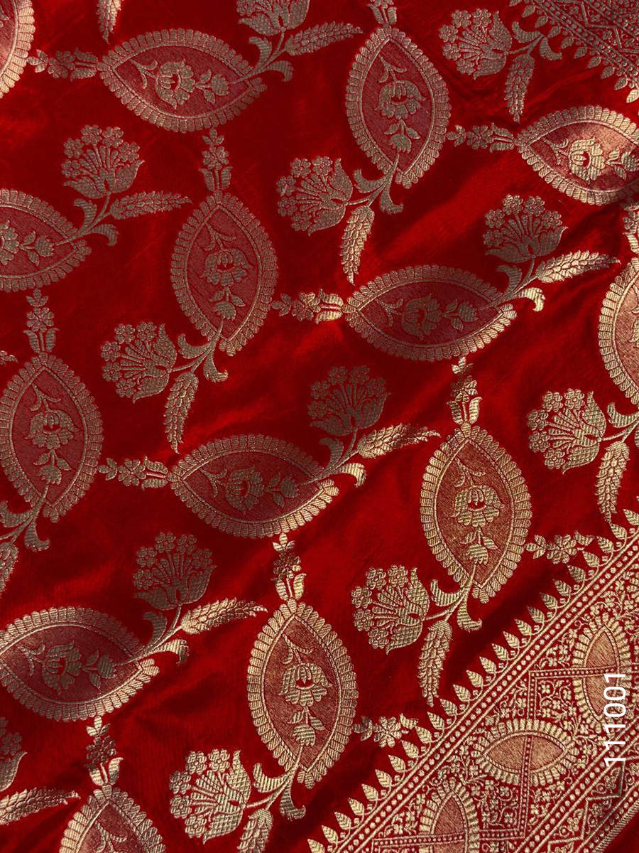 Katan Silk Zari Jaal Work Banarasi Saree view 5